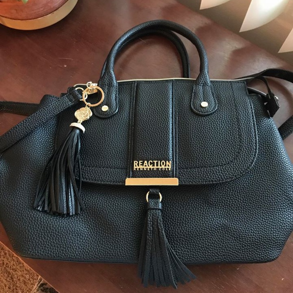 Kenneth Cole Reaction Bag in Black